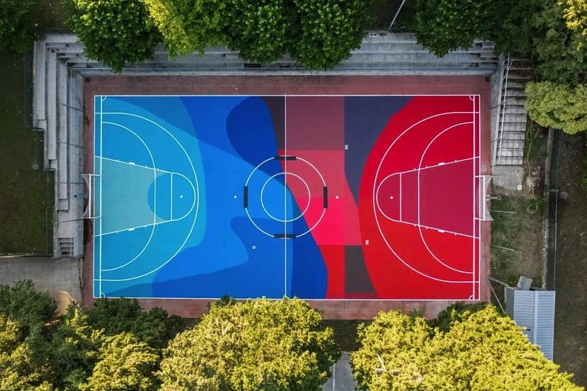 Image média: Réalisation d'une fresque street art sur terrains de jeu Pépinière