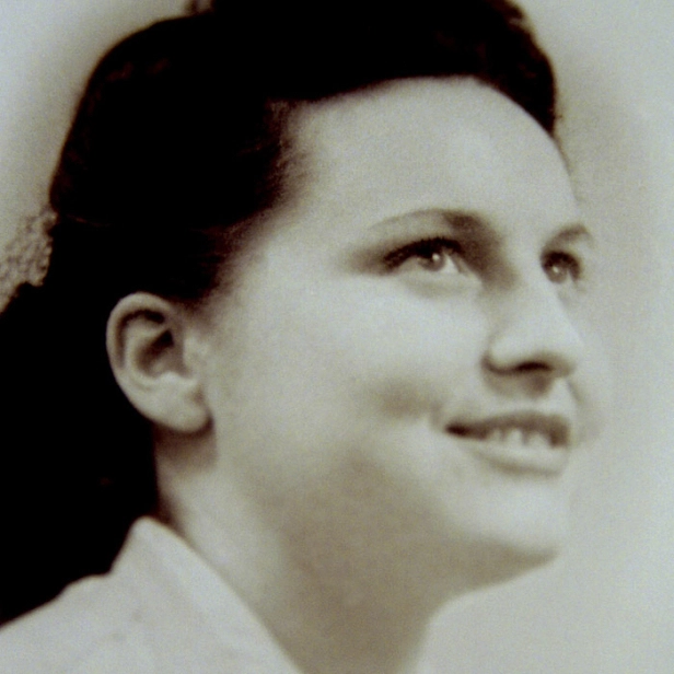 Image média: Jacqueline FLEURY (née  en 1923).