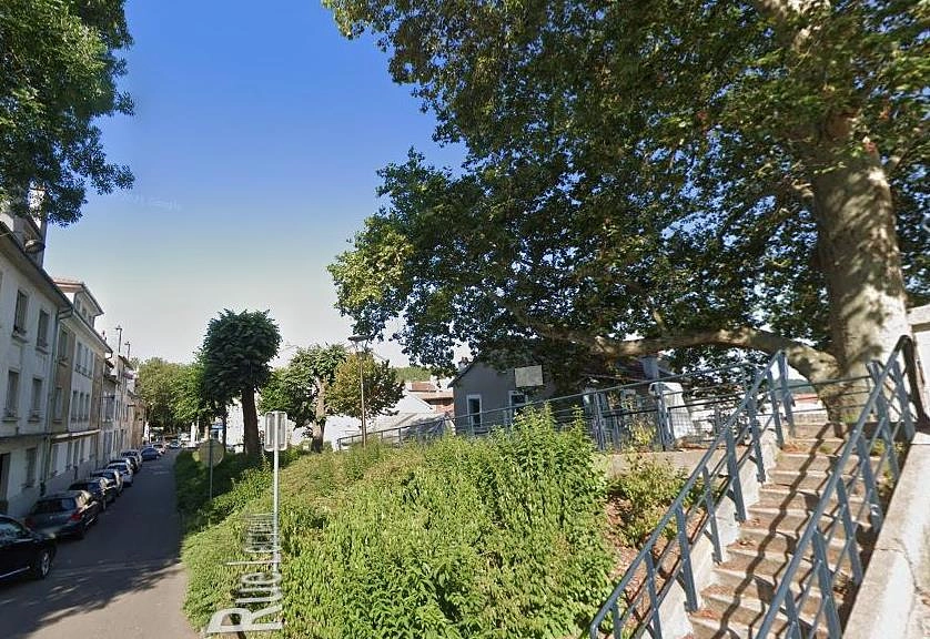 Image média: Aménager la rue Lecreulx en rue-jardin afin d’assurer le lien entre le parc de la Pépinière et les berges du canal de la Marne-au-Rhin.
